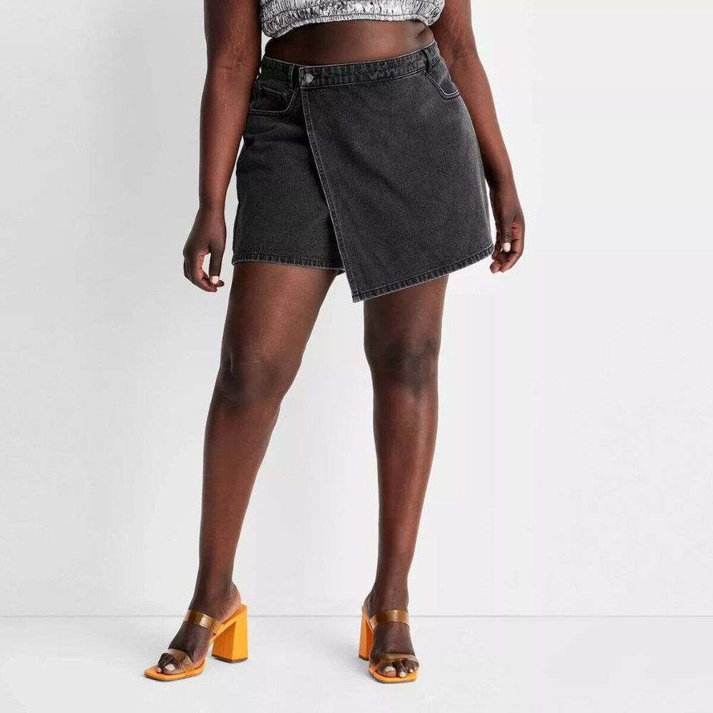 Women's Asymmetrical Denim Mini Skort Future Collective with Alani Noelle sz 17